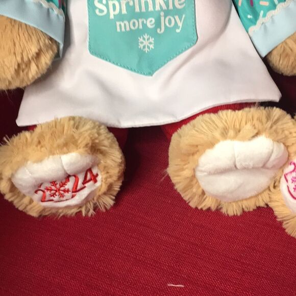 Snowflake Teddy Christmas Bears - Picture 4 of 13